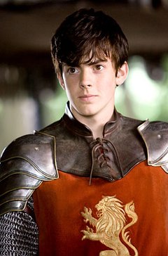 240px-Skandar_Keynes_as_Edmund_Pevensie_(2008)